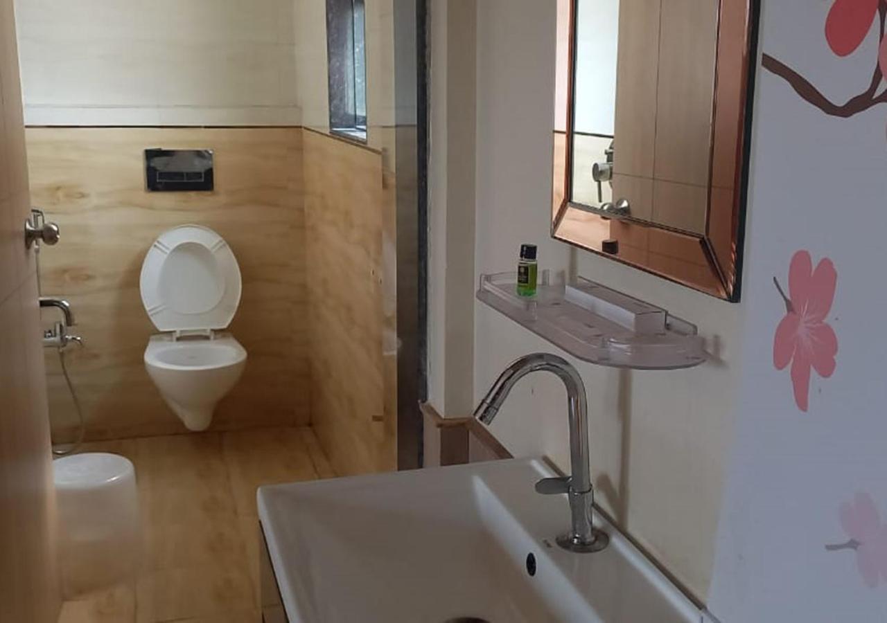 Hotel Mellow Mood Бхубанешвар Екстериор снимка