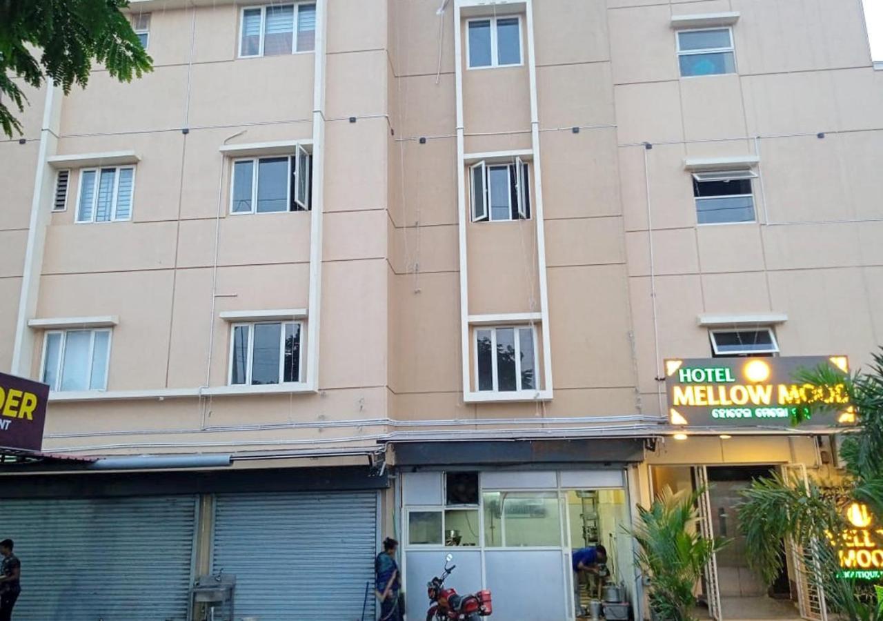 Hotel Mellow Mood Бхубанешвар Екстериор снимка