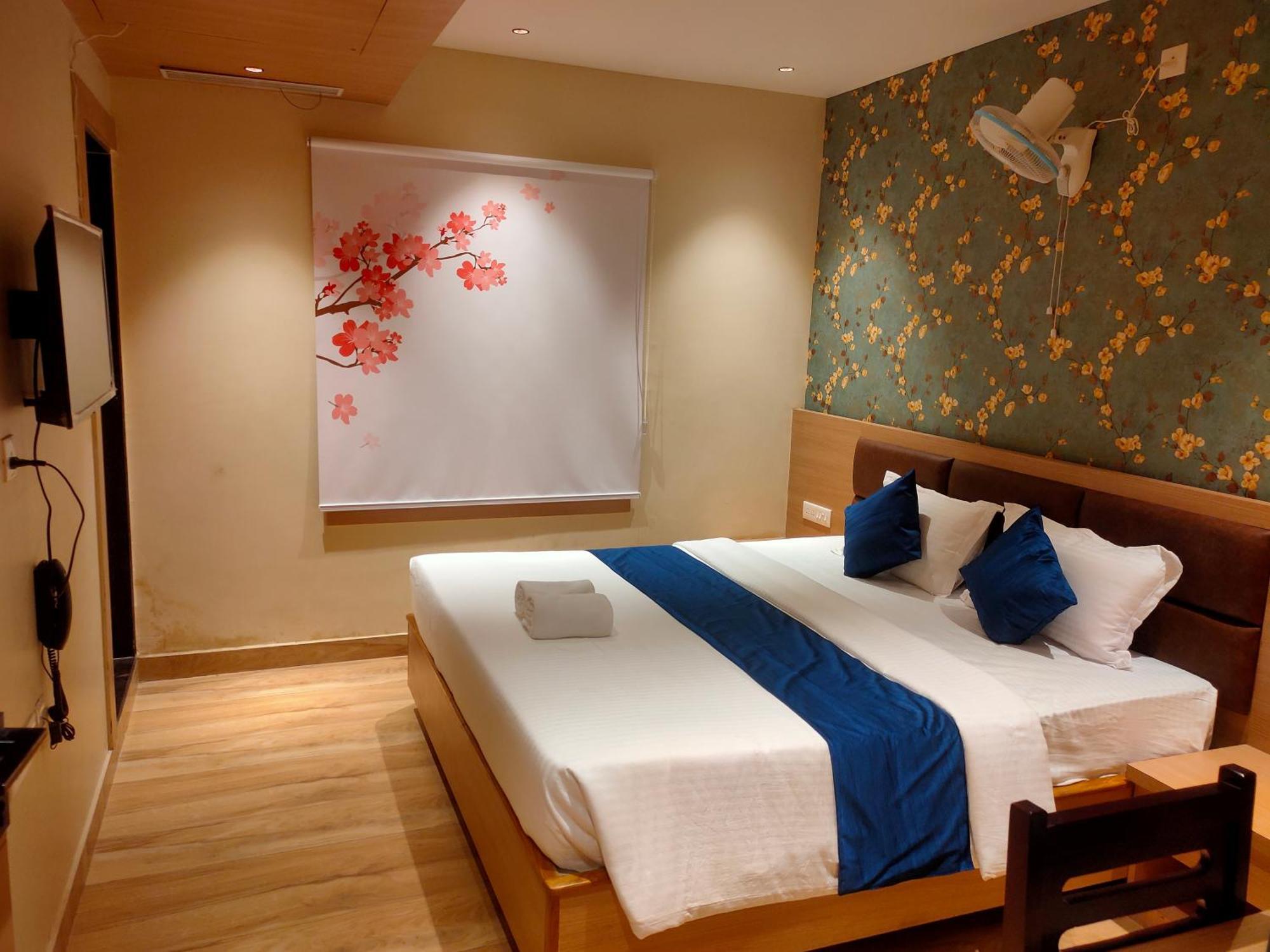 Hotel Mellow Mood Бхубанешвар Екстериор снимка